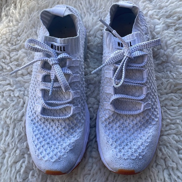 NOBULL Shoes - NOBULL WOMEN'S KNIT RUNNER. Women’s size 12. Men’s 10.5 Used excellent condition